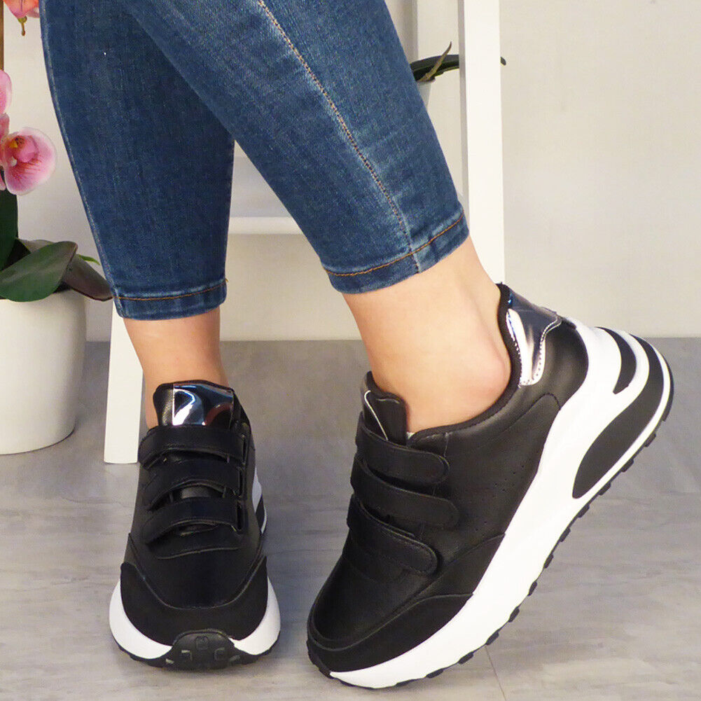 ZAYLA Black Trainners Pumps Straps Jogging Shoes