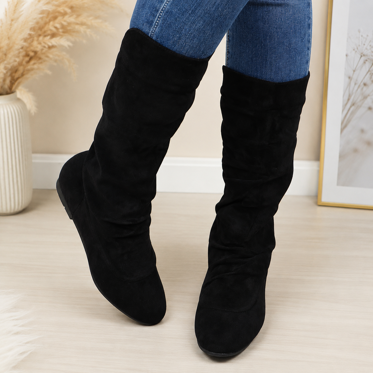 Black Pull On Pixie Boots